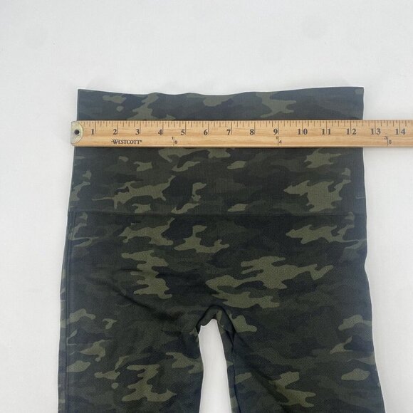 Spanx Size Large Look At Me Now Seamless Leggings Camo High Rise Pull On - Picture 7 of 9
